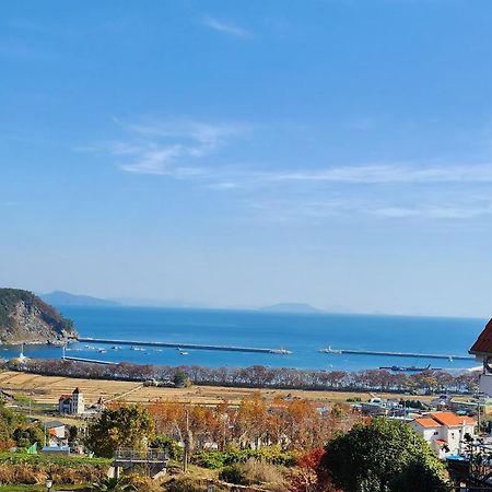 Herkules Namhae German Village Ngoại thất bức ảnh